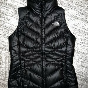 Women’s Black North face Vest